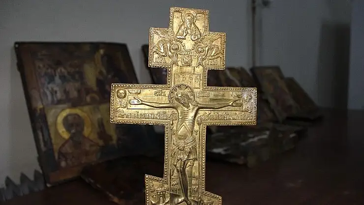 'Kiliseden çalınan tarihi eserler Adıyaman´da ele geçirildi'