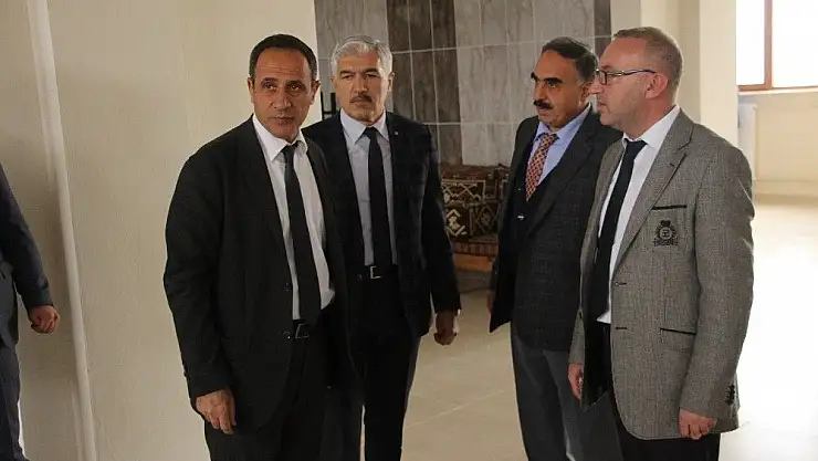 'Rektör Demirdağ, Baskil MYO Binasını inceledi'