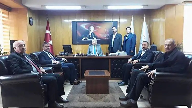 'Avşar´dan Başsavcı Usta´ya ziyaret'