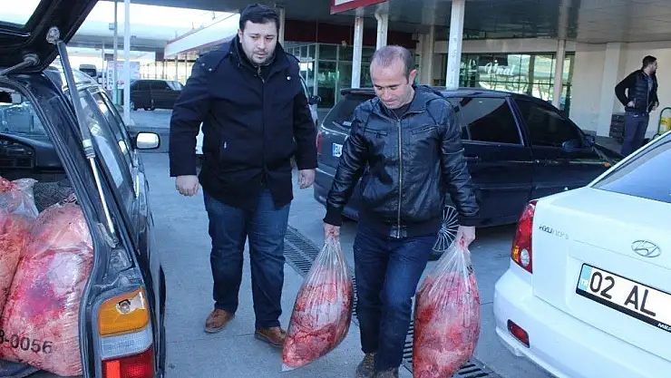 'Adıyaman Otogarında kaçak et ele geçirildi'
