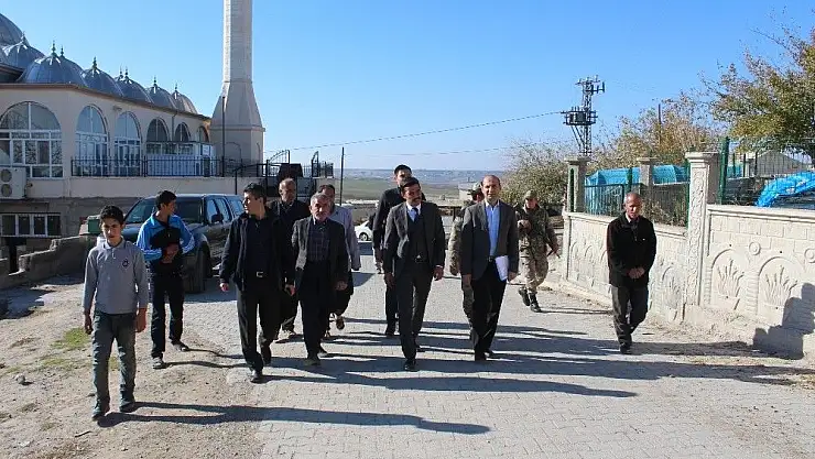 'Samsat Kaymakam Vekili Sedat Sezik köylerde incelemelerde bulundu'