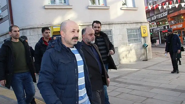 'Vaazlarda cemaati dolandırıcılara karşı uyaran imam dolandırıldı'