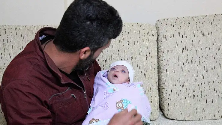 'Minik ''İkranur'' görmek için destek bekliyor'