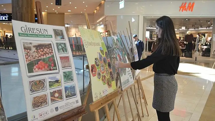 '81 ilin kültürel zenginliği Kahramanmaraş´ta sergilendi'