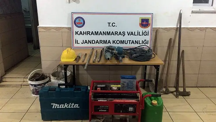'Kaçak kazı yapanlar, jandarmaya suçüstü yakalandı'