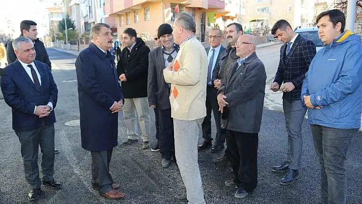 'Başkan Gürkan, asfalt çalışmalarını yerinde inceledi'