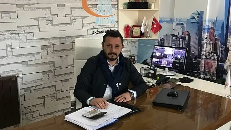 'İşadamı Akcan 2018 yılının barış ve huzur getirmesini diledi'