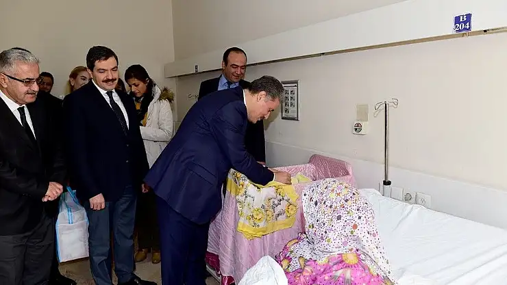 Malatya´da 3 yılda yeni doğan 3 bin 400 bebeğe hediye