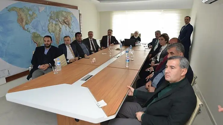 'Çalık Yeşilyurt Belediyesinin yatırımlarını inceledi'