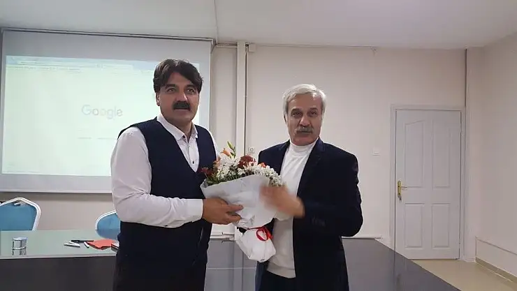 '`Ana-Baba okulu´ Eğitim seminerleri başladı'
