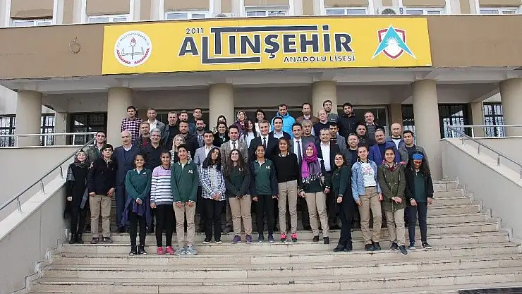 'Altınşehir Anadolu Lisesi Türkiye birincisi'