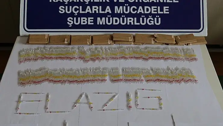 '280 tüp kobra zehri ele geçirildi'