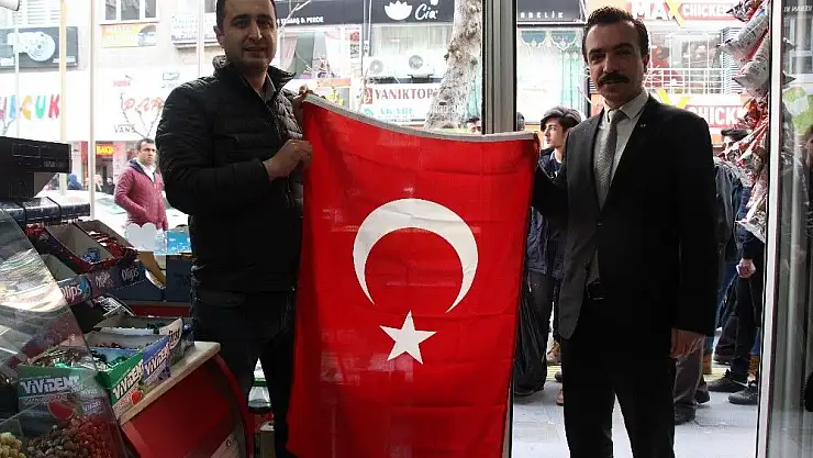 'Elazığ´dan Zeytin Dalı Harekatı´na bayraklı destek'