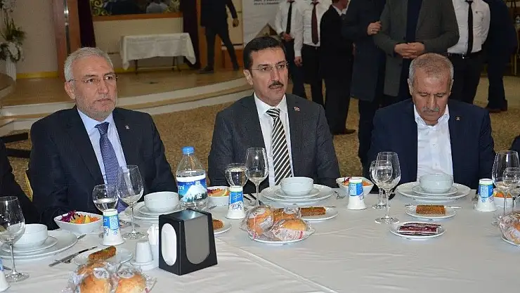 Kemal Kılıçdaroğlu´ndan alamıyorsa gelsin Malatyalı hemşehrilerimden alsın
