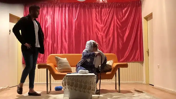'O Neydi Gı'' adlı tiyatro oyunu Akçadağ´da sahnelendi'''