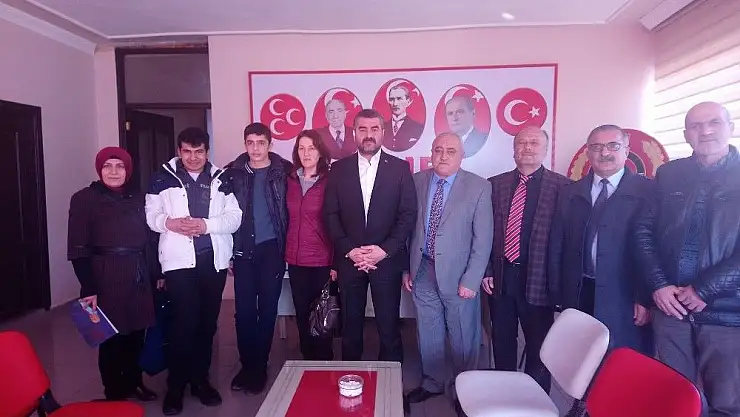 'Avşar´dan Otizm Derneği´ne destek sözü'