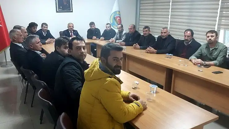 'Ziraat Odası muhtarlar ve tütün firmalarını bir araya getirdi'