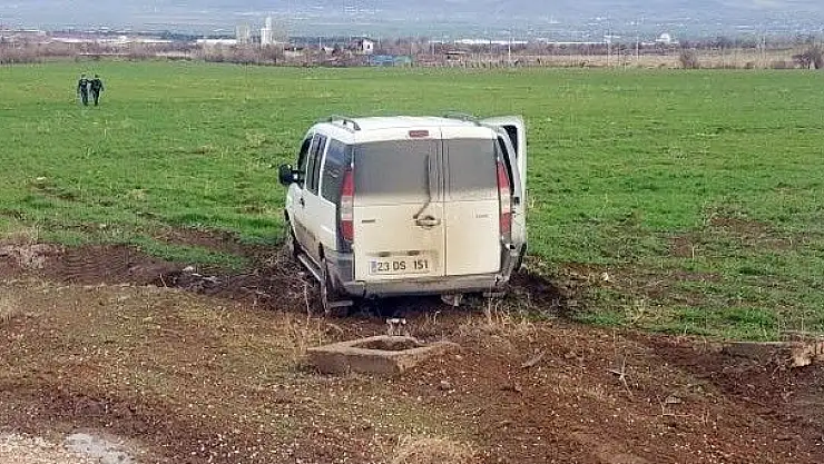 'Çakar lambalı araçla kaçan uyuşturucu tacirleri yakalandı'