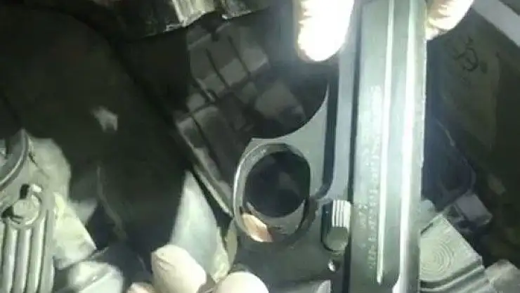 'Otomobilin hava filtresinden tabanca çıktı'