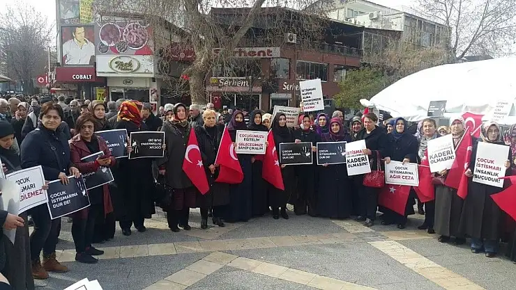 'Çocuk istismarlarına karşı imza kampanyası başlatıldı'