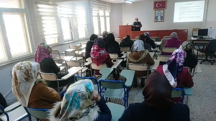 'Kadınlara KOSGEB eğitimi veriliyor'