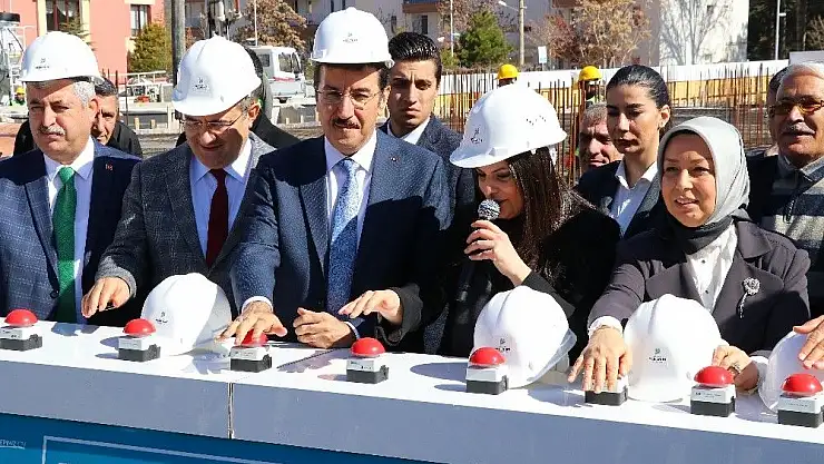 'Bakan Tüfenkci: ''Sivil şehitlerimiz her şeyi bütün çıplaklığıyla anlatıyor'''