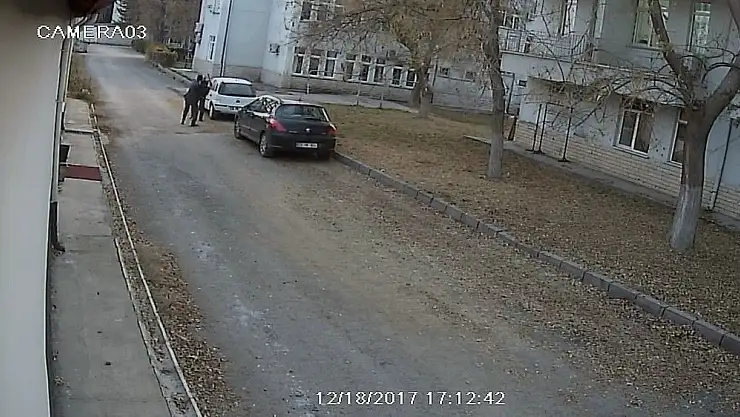 'Müdürden, engelli veterinere sopalı dayak'