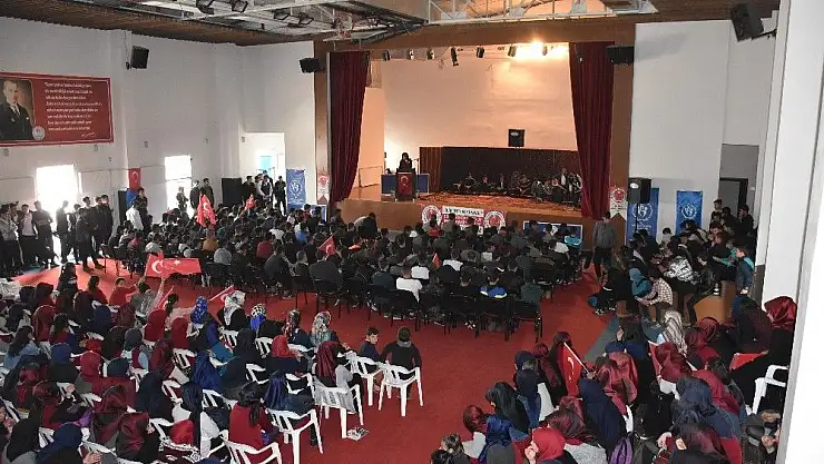 'Regaip kandilinde şehitler için dua'