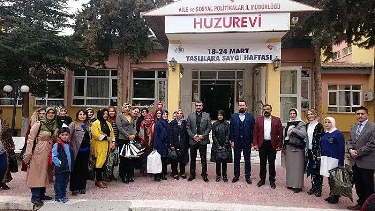 'MHP´li Başkan, huzurevini ziyaret etti'