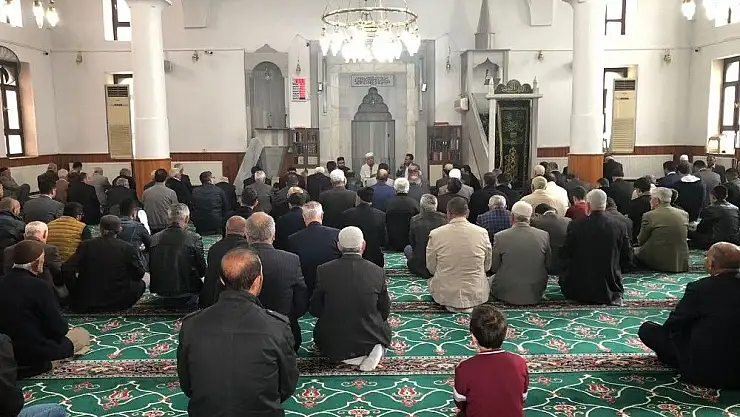 'Muhsin Yazıcıoğlu için mevlit okutuldu'