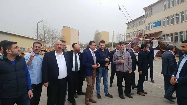 'Milletvekili Açıkkapı, fırtınada  hasar gören okullarda incelemede bulundu'