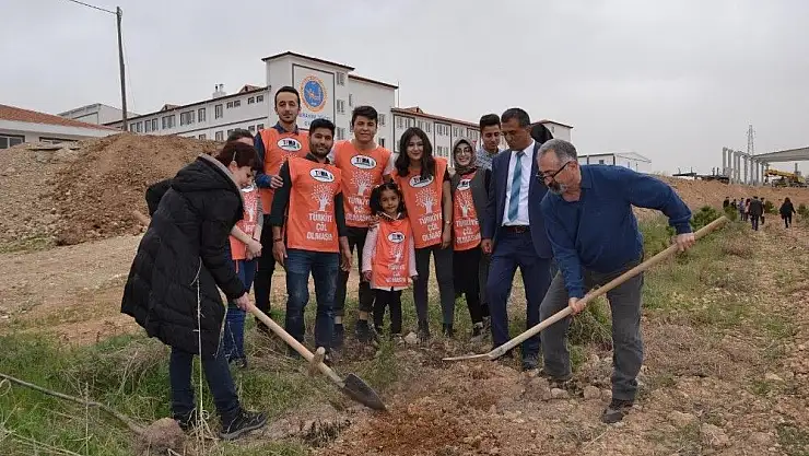 'Özel İbrahim Yücel´de `Ağaç Bayramı´ etkinliği'