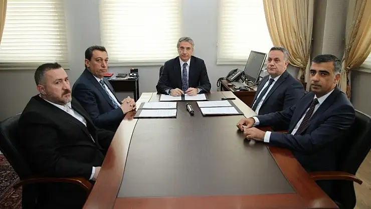 'Elazığ Belediyesi, Sivrice ve Baskil´e park yapacak'