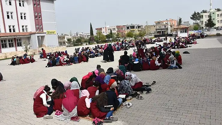 'Kız Anadolu İmam Hatip Lisesinde okuma etkinliği'