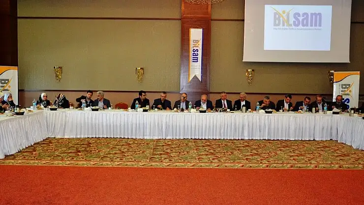 'Eski Bakanlardan Ömer Dinçer, Malatya´da'