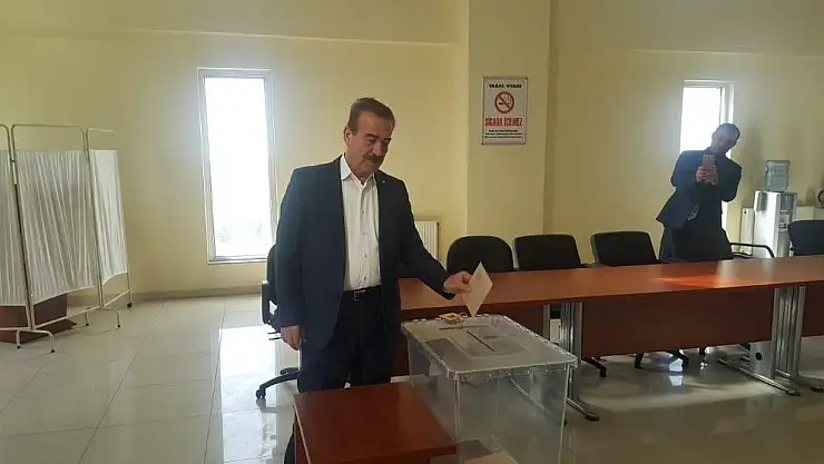 'Ticaret Borsası meclis üyeliği seçimi gerçekleşti'