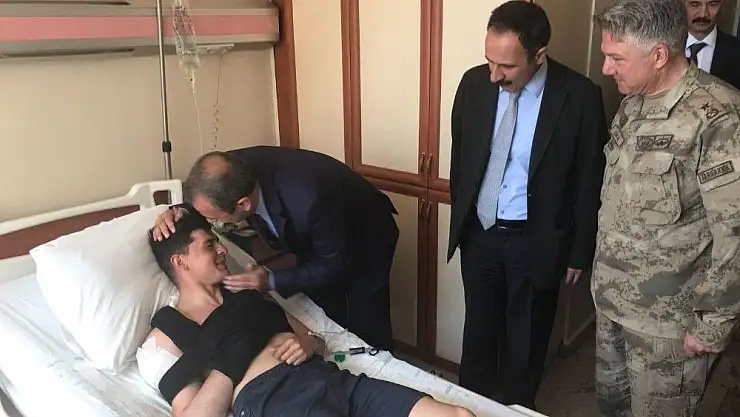 'Öldürülen 3 teröristle, 10-15 metre mesafede çatışmışlar'