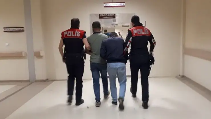 'Satışa hazır eroin ve uyuşturucu hap ele geçirildi'