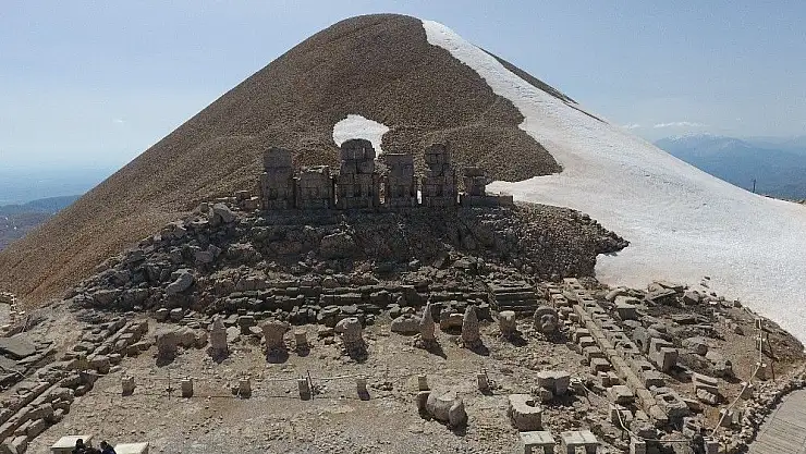 'Nemrut Dağı gökyüzünden bir başka güzel'