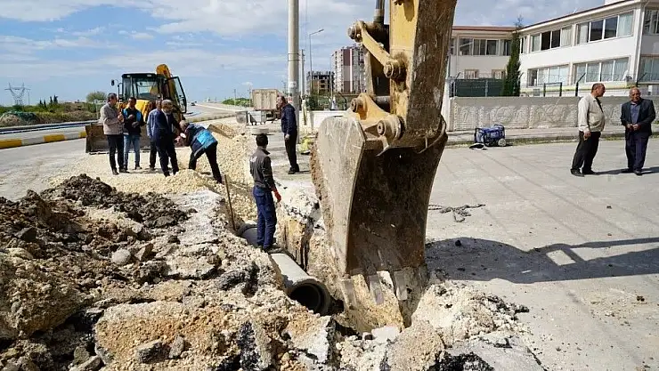 'Altınşehir Mahallesinde altyapı çalışması sürüyor'