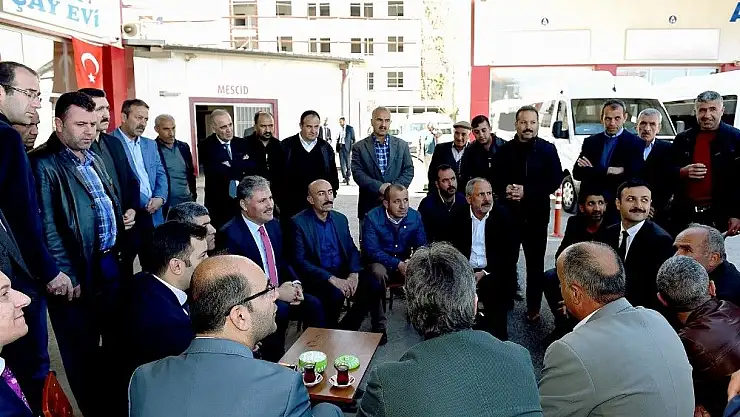 Başkan Çakır Minibüsçüleri ziyaret etti