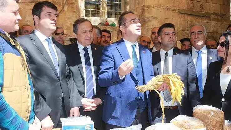 'CHP Genel Başkan Yardımcısı Tezcan tütüncüler görüştü'