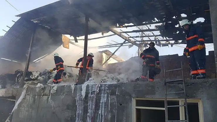 Malatya´da fabrika yangını