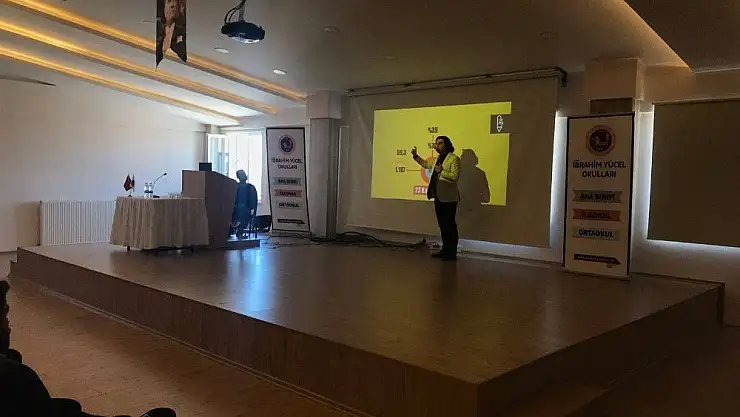 'Yeni Sınav Sitemi ve Türkçe Paragraf semineri'
