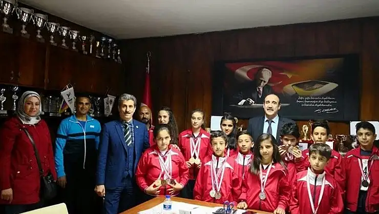 'Okullararası Yıldızlar ve Gençler Özel Sporcular Türkiye Şampiyonası'
