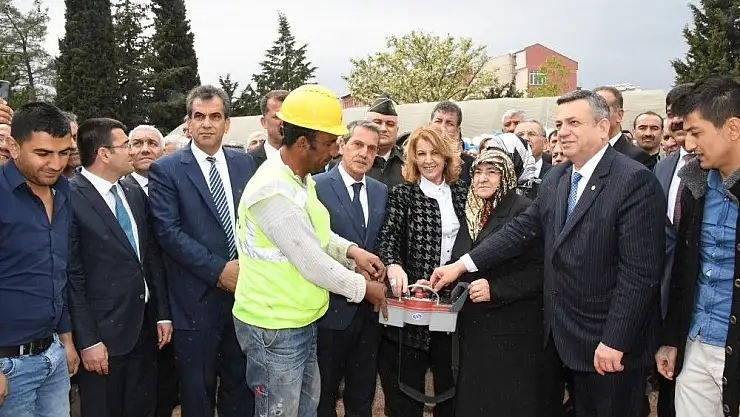 'Ali Erdemoğlu Fen Lisesinin temeli atıldı'