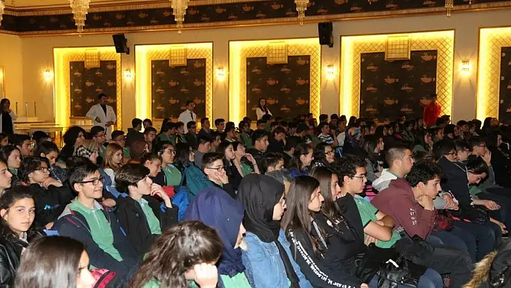 'Sivas Belediyesi 91 bin ağacı kesilmekten kurtardı'