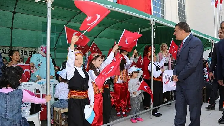 'Battalgazi Belediyesi 23 Nisan etkinliği düzenledi'
