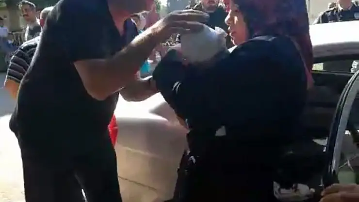 '6 aylık bebek otomobilde unutuldu'