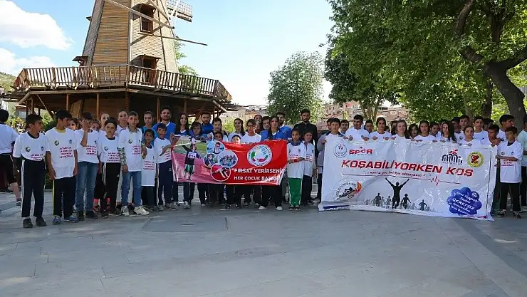 'Şehitler anısına 1. Halk Koşusu yapıldı'